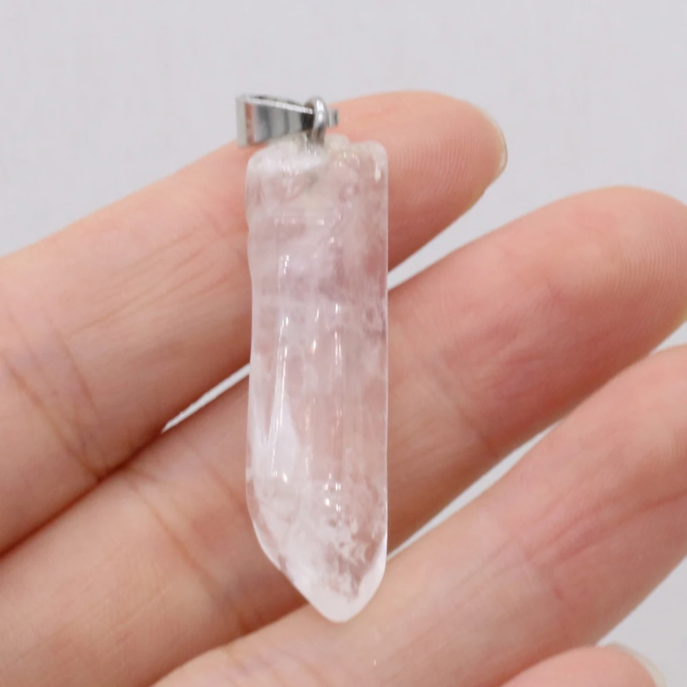 Натуральный драгоценный камень прозрачный кварцевый нестандартный кулон ручной