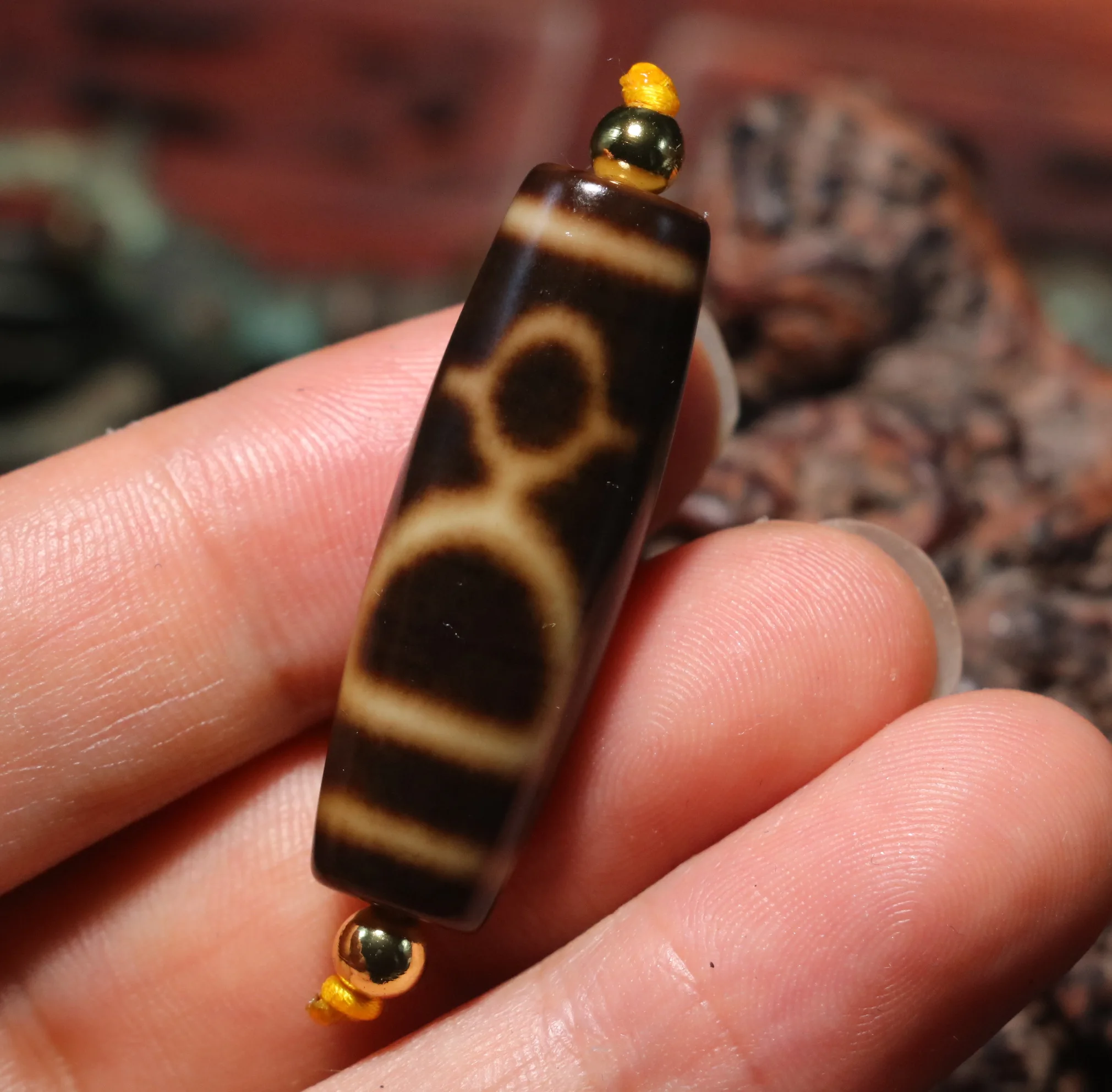 Treasure Magic Energy Тибетский Старый Агат 2 Богатство Бог Фигурка Символ бусины дзи Totem