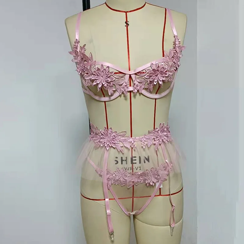 Женское Эротическое нижнее белье с вышивкой, 3 предмета (art.: 3920bb526cb25) - 3920bb526cb25