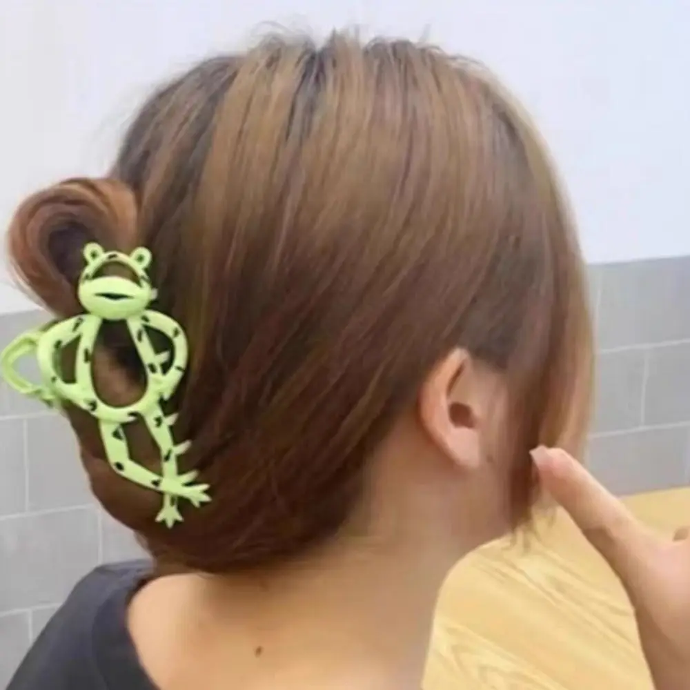 

Cute Animal Hollow Frog Hair Claws Metal Hair Clips Simple Shark Clip Funny Hair Pins Headwear Hair Accessories