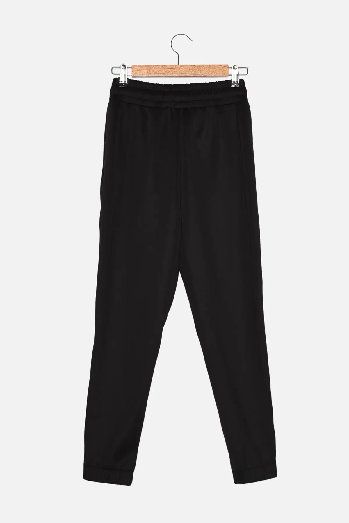 

Trendyol Pockets Submersible Fabric Knitted Pants TWOAW22PL0174
