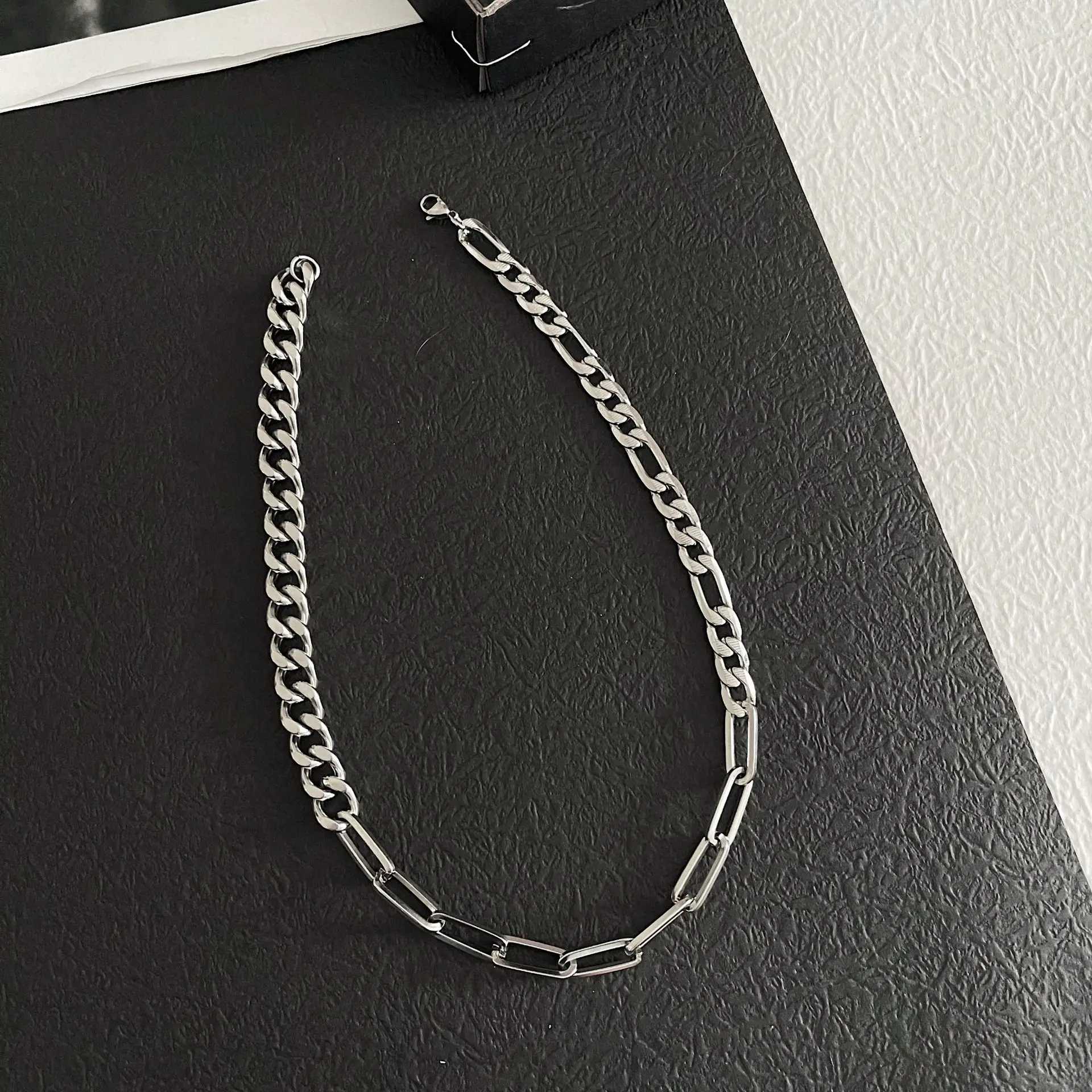 

Men's National Tide Frigid Wind Simple Dark Stainless Steel Clavicle Chain Hip Hop 2021 New Titanium Steel Necklace