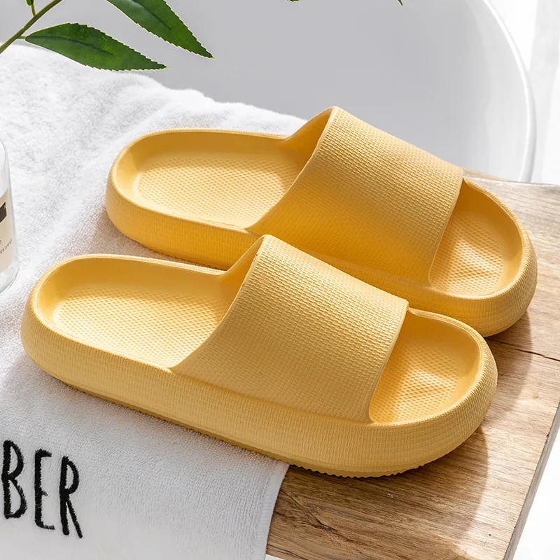 

2022 New Home Slippers Thick Platform Bathroom Cloud Slippers Summer Beach Eva Soft Sole Sandals Leisure women's and Men slippe