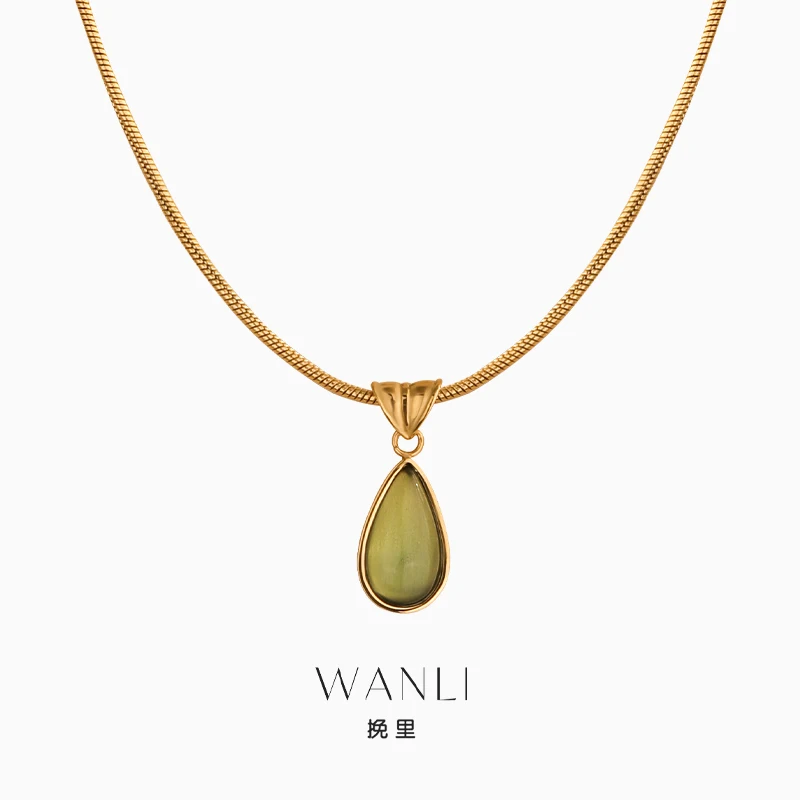 

French Retro Pendant Necklace Women's Water Drop Sweater Chain Necklace
