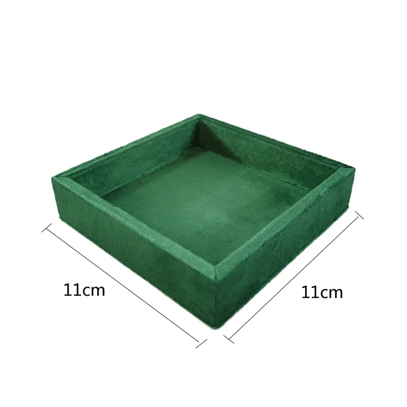 

Бархатный лоток для колец и сережек TREACHI