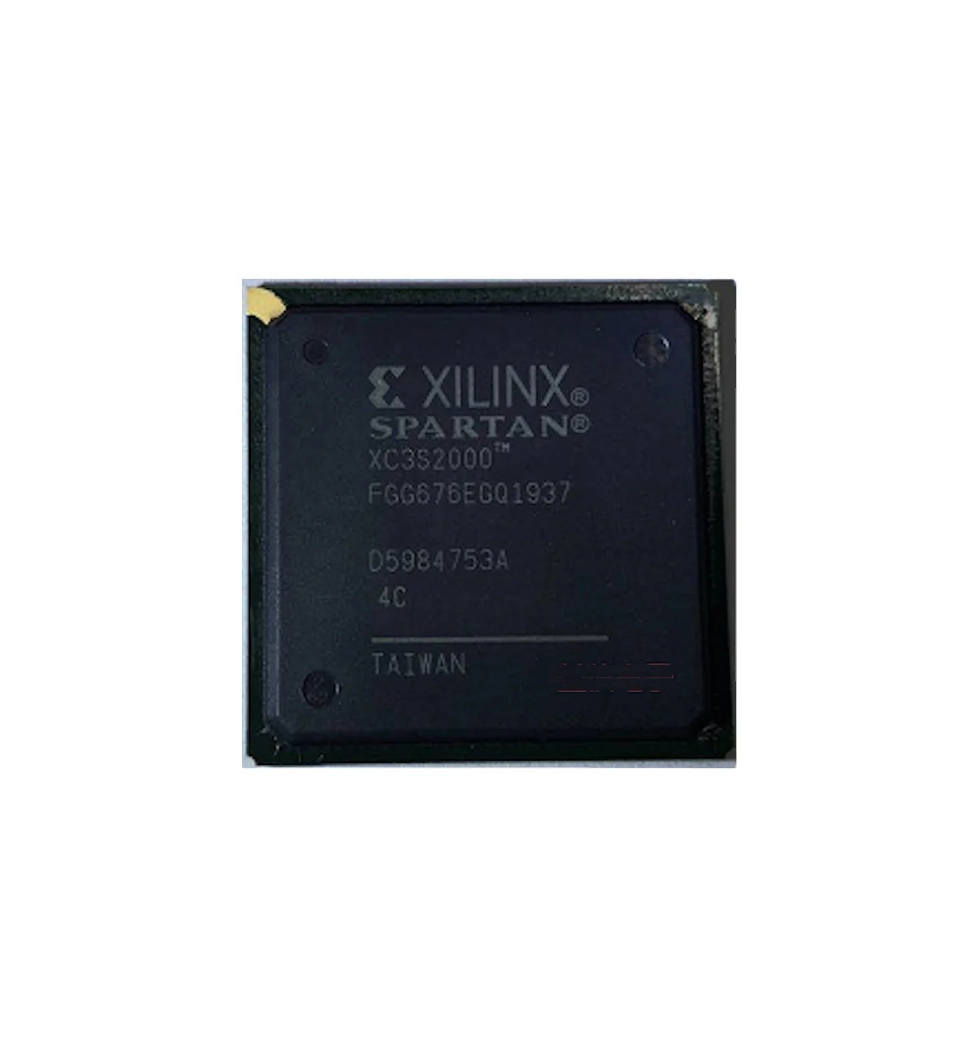 

XC3S2000-4FGG676C новые оригинальные электронные компоненты, интегральные схемы