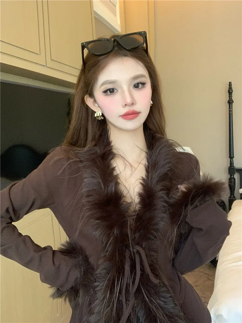 Осенне-зимний вязаный кардиган корейской серии Retro Burr Western Sle с v-образным вырезом