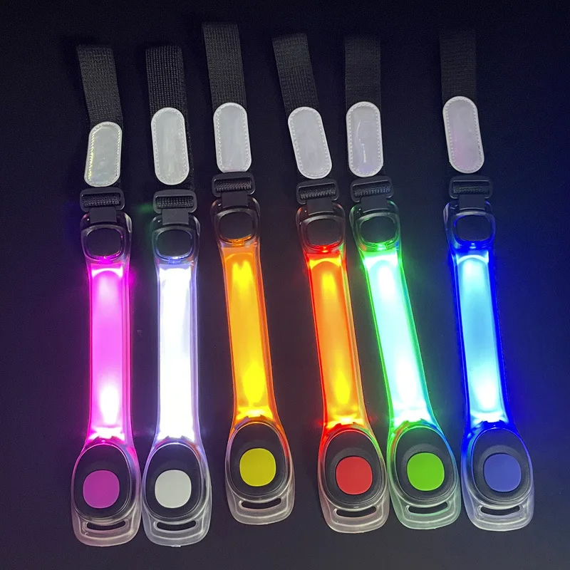 Рисунок 2 - Светящиеся браслеты