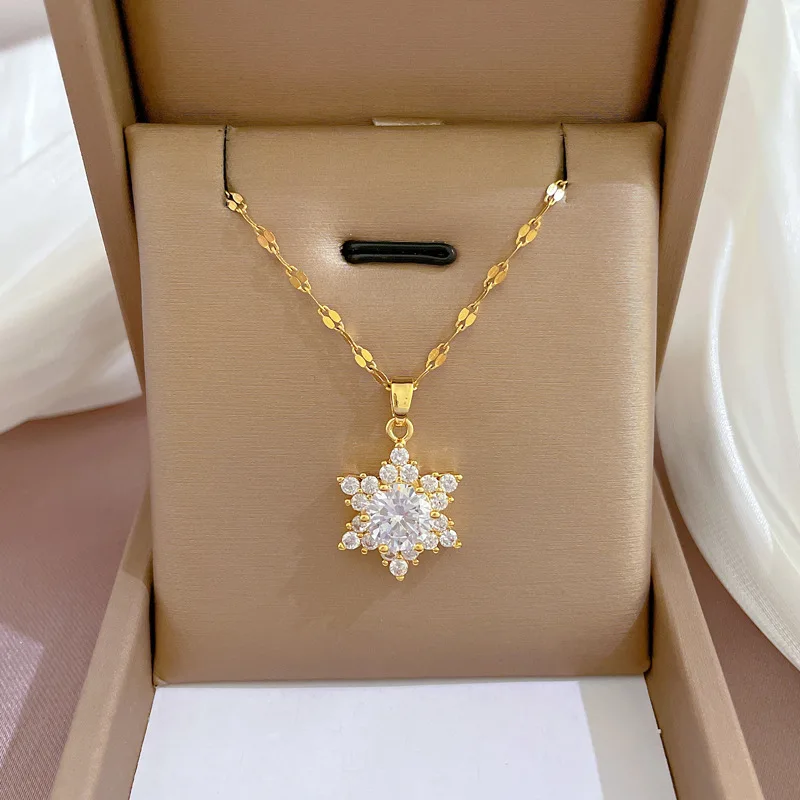 

316L Stainless Steel Korean Luxury Jewelry Sunflower Full Zirconia Pendant Necklace For Women Girlfriend Romantic Choker