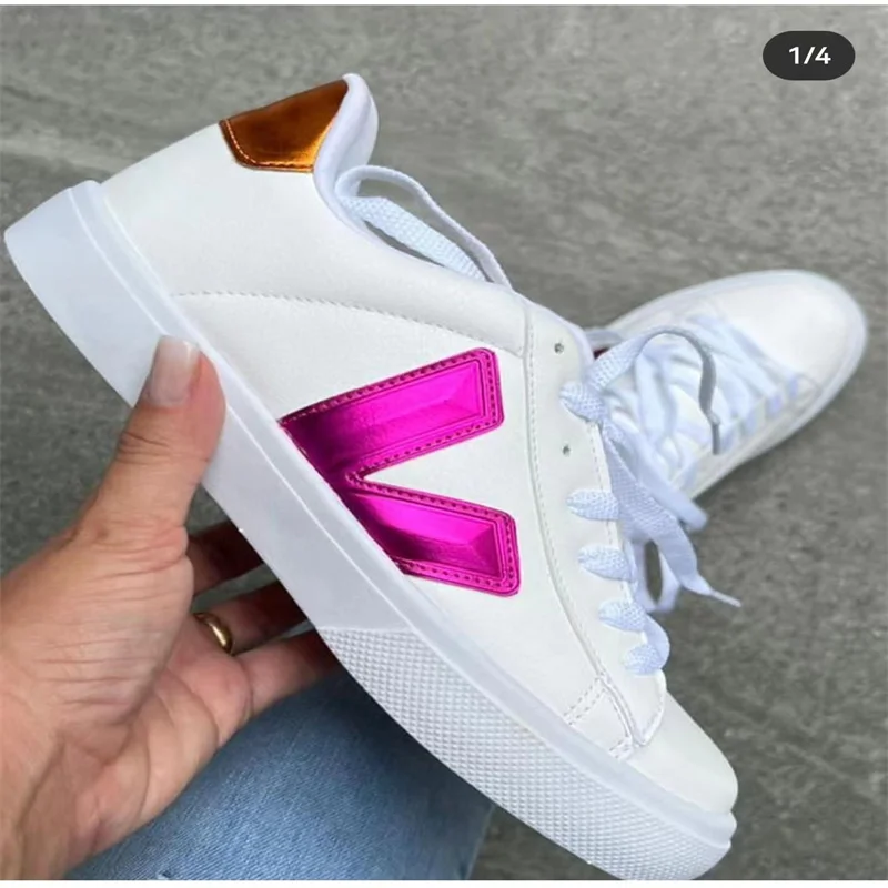 Ladies Designer Flat Sneakers 2023 Spring Fashionable Cross Laces Comfortable Women Vulcanized Shoes Walking Shoes Zapatos Mujer