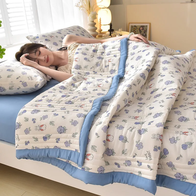 Double-Layer Yarn Cool Feeling Silk Summer Quilt QUILT Machine Washable Children's Ice Cold Fee...