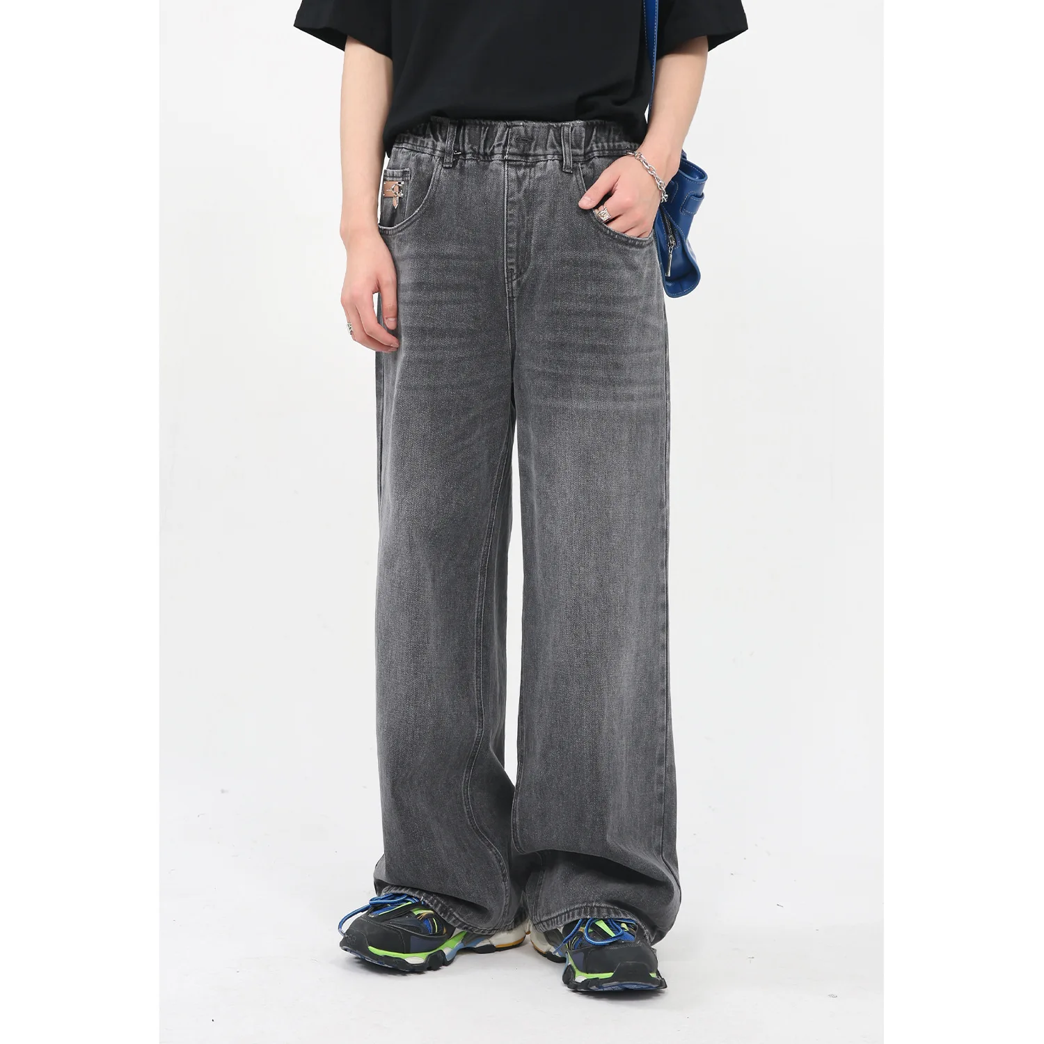 Four seasons men's Korean version loose straight wide leg elastic waist jeans men's ins hot sale mens street wear baggy jeans