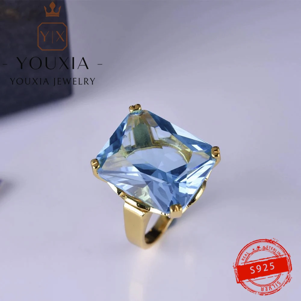 

1:1 S925 Retro Charms Square Blue Stone Jewelry Luxury Large Zircon Women's Ring Fashion Female Models Carrying Gifts Jewelry