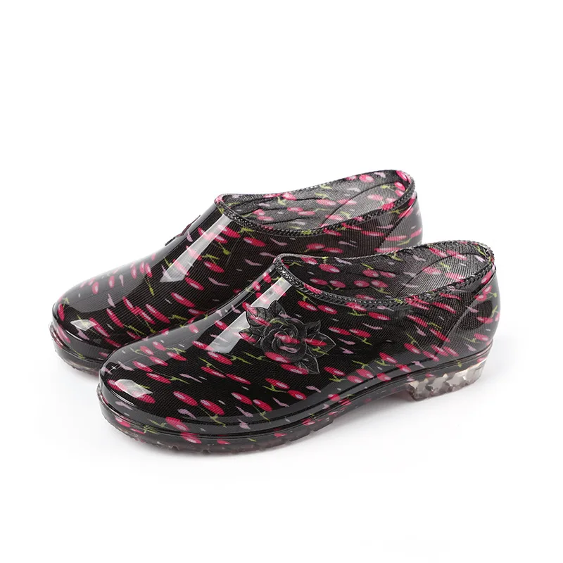Women's Flower Rain Boots Waterproof Silicone Shoes 2023 Summer Fashion Crystal Platform Casual Rainboots Slip on Shoes Female