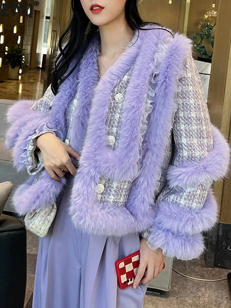 

[EWQ] Temperament V-neck Patchwork Design Warm Faux Fur Overcoat For Women 2024 Spring New Fashion Double Breasted Purple Coats