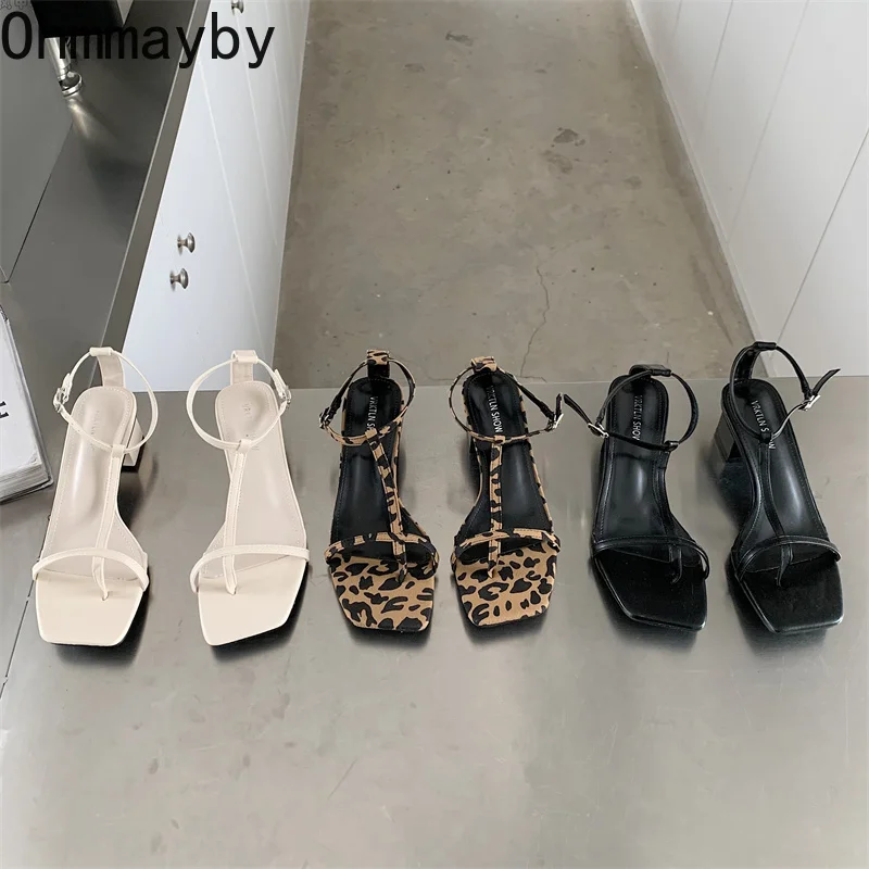 

2022 Summer Narrow Band Women Sandals Fashion Square Heel Ladies Elegant Ankle Strap Sandal Leopard High Quality Outdoor Pumps