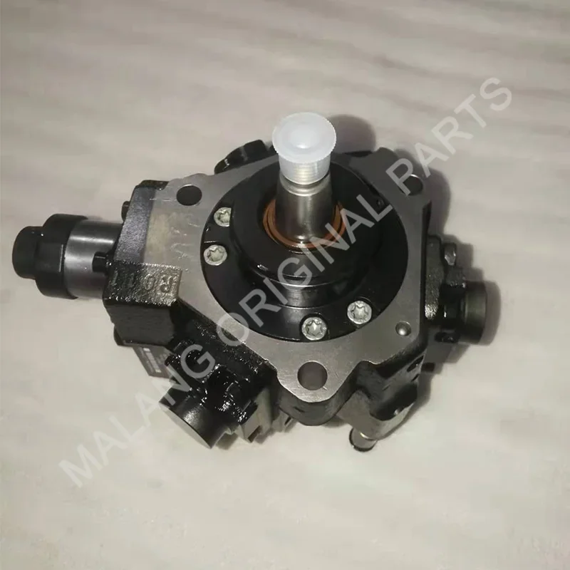 Самосвал Топливные насосы Инъекционный трактор 4990601 0445020119 Топливный насос