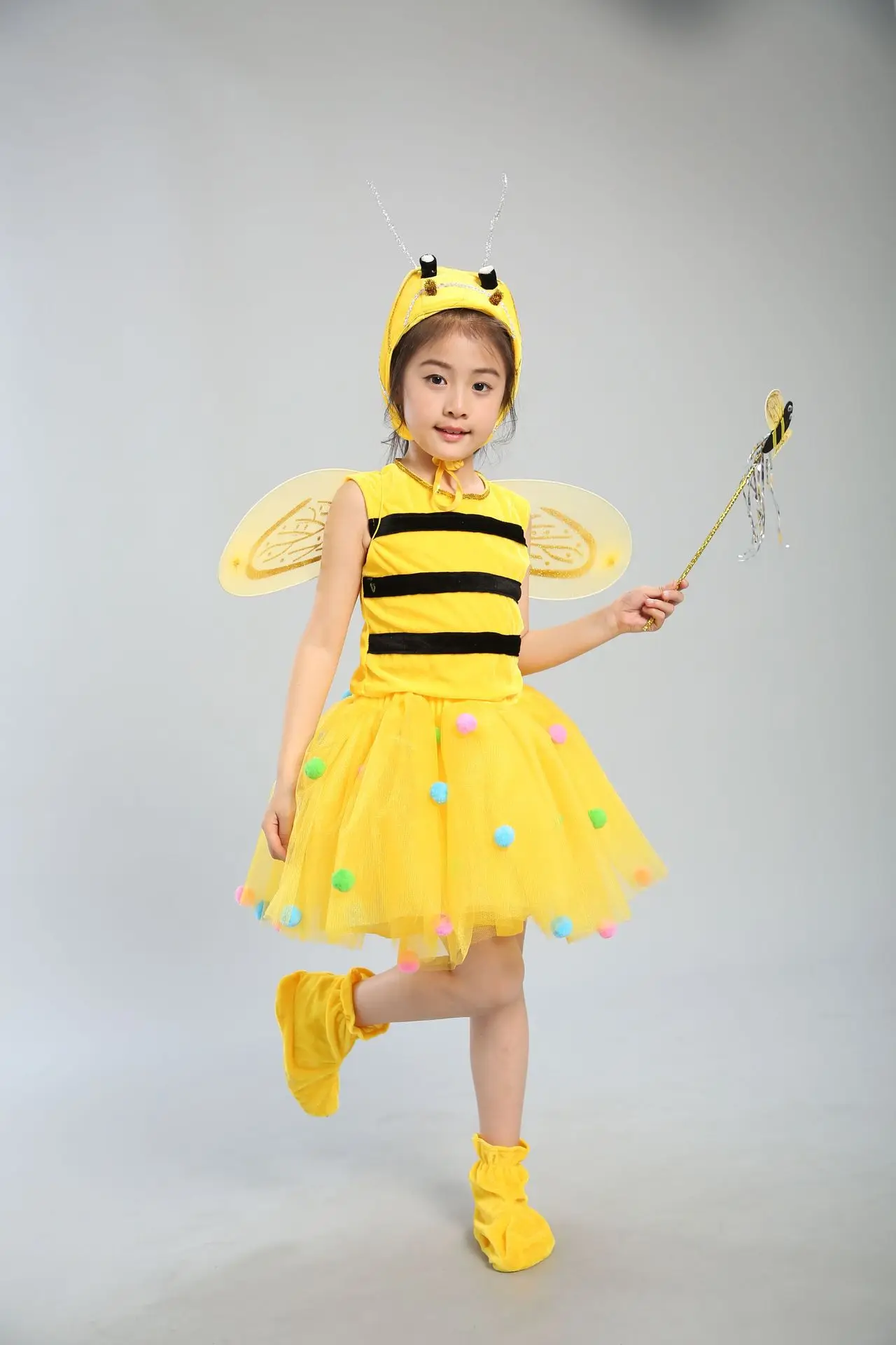 Комбинезон в желтую полоску для косплея пчелы