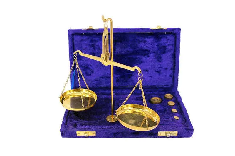 

Scales 50gr. Velvet Boxed Decorative Gift