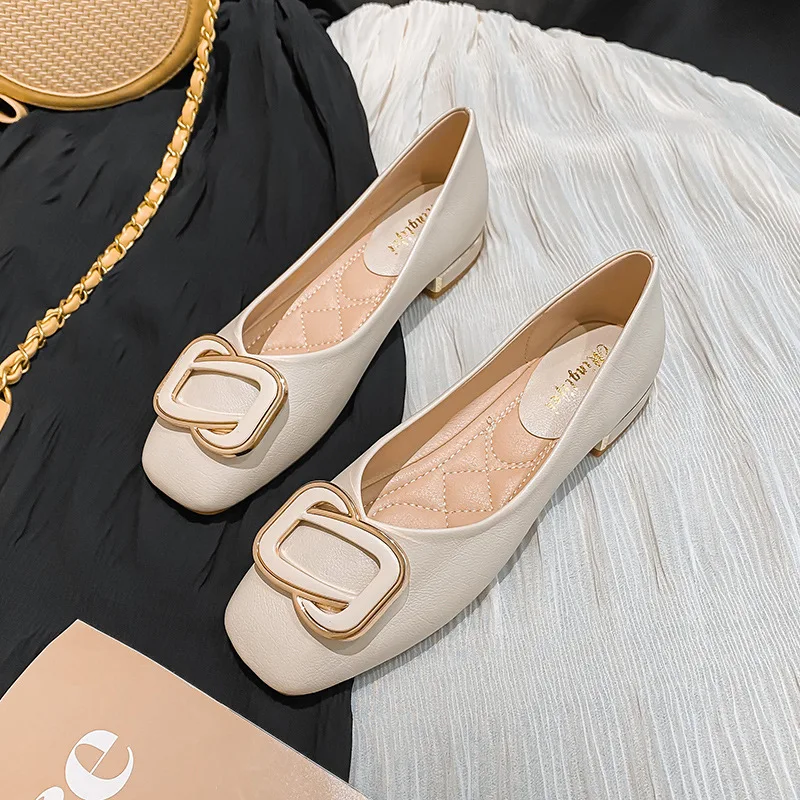 Plus Size 35-43 Women Low Heel Pumps Shoes Fashion Buckle Decoration Flats Office Lady Slip on Leaher Loafers Spring shoes Q5-2