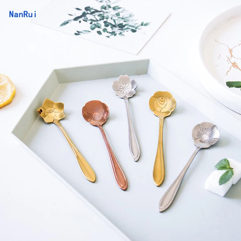 Набор золотых чайных ложек 9 шт. чайные ложки маленький красивый цветок