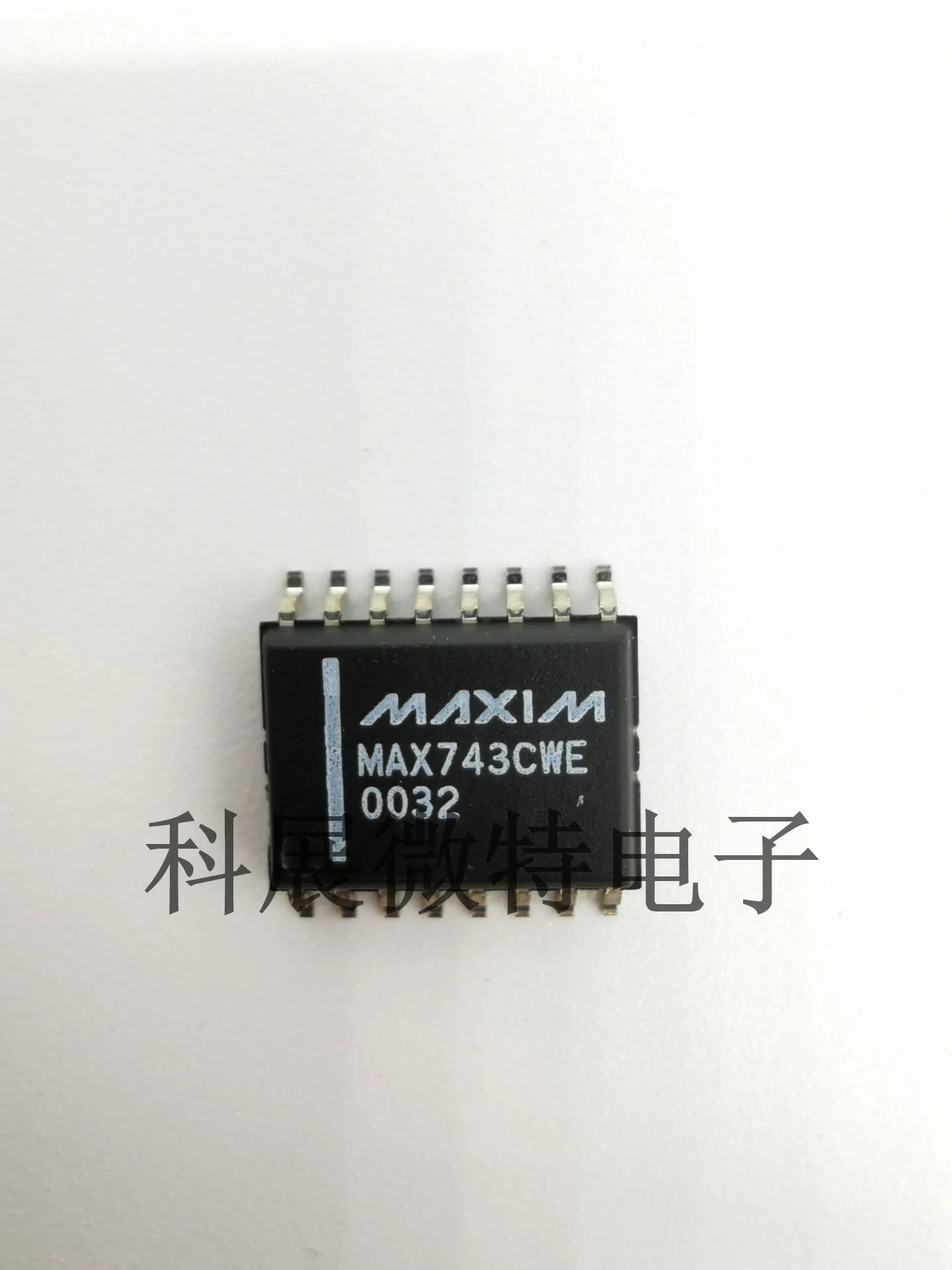 

MAX743CWE MAX743 SOP-16 Integrated chip Original New