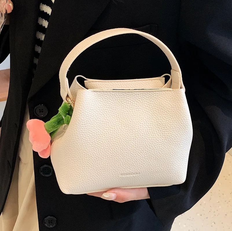 

Женская вместительная сумка через плечо 2023, модная трендовая красная сумка в сеточку, популярная текстурная сумка-мешок, Высококачественная сумка-мессенджер