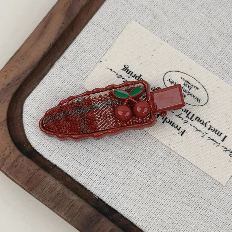 Заколка для волос в клетку Cherry Flat No Crease женщин и девочек милое украшение боковая