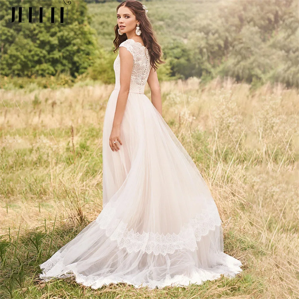 

Boho Beach Wedding Dresses Elegant Bridal Gown Lace Ivory Custom Made V-Neck Cap Sleeve Sweep Train Bride Robes