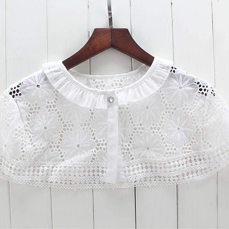 

Женский кружевной воротник с большим лацканом-имитация, белый ложный воротник, Дамский цветочный оригинальный съемный воротник для украшения свитера