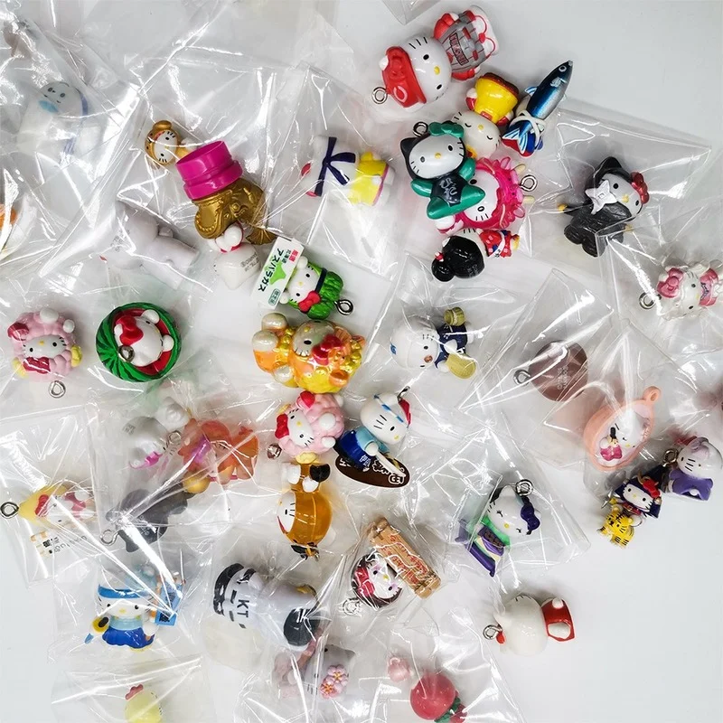 1pcs Kids Gifts Mini Figurine Hellokitty Decoration Cute Anime Doll Model Toys 1-3cm Keychain Pendant Action Figure |