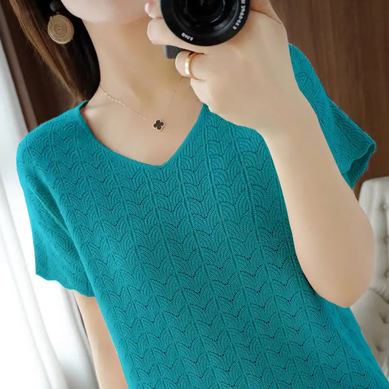 

Summer Women V-neck T-shirt Female Solid Color Short Sleeve Tee Loose T-Shirt Ladies Casual Clothes Tshirt Bottoming Shirt A61