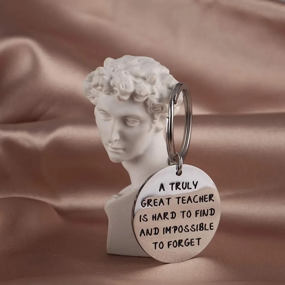 Подарок на День учителя брелок для ключей подарок мужчин и женщин день рождения