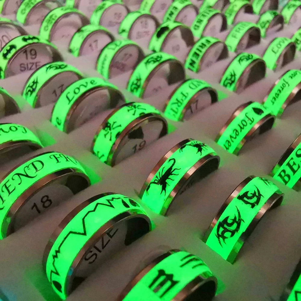 

100pcs/lot Luminous Rings Fashion Stainless Steel Mens Women Ring Jewelry Mix Heart Love Friend Couple Party Hip Hop Accessories