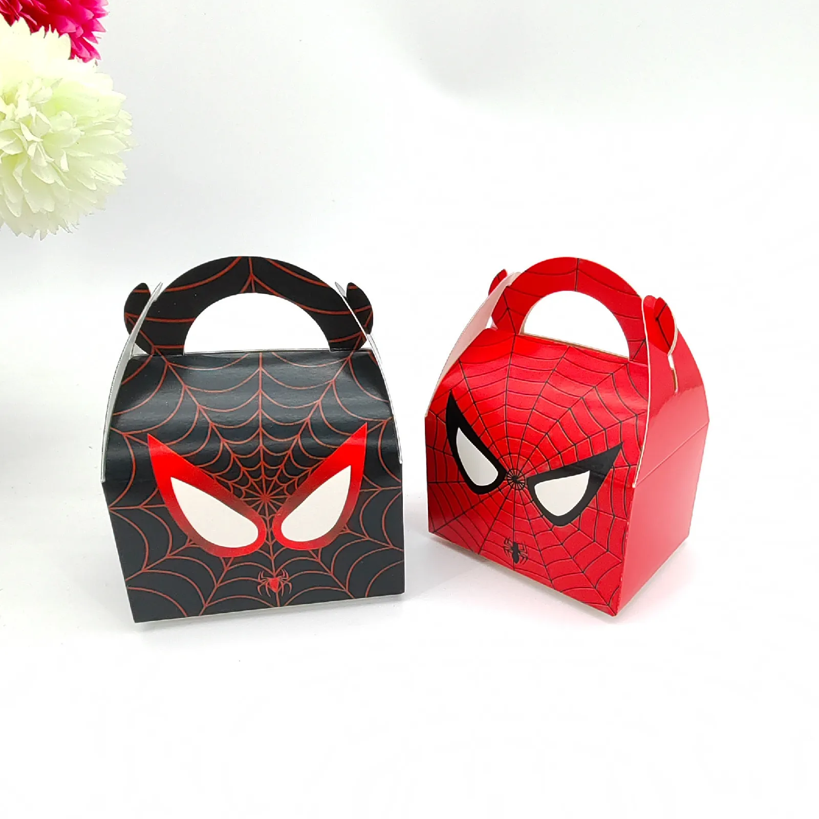 

10pcs set Marvel Anime Figure Kawaii Spiderman Baby Candy Box Christmas Halloween Cartoon Anime Candy Carton Gift Box toys