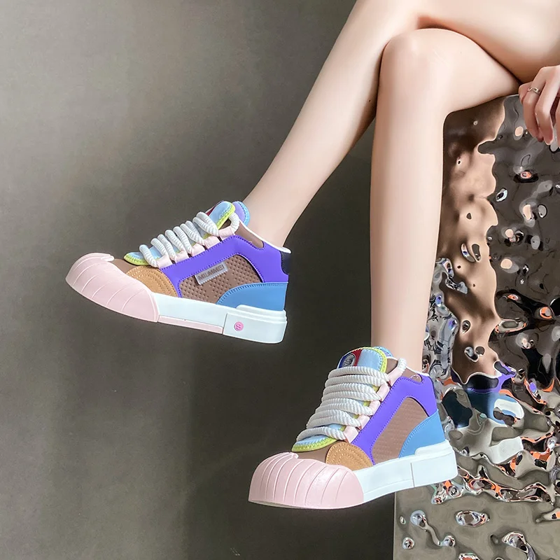 

Женские кроссовки для отдыха на весну и осень, новая спортивная обувь на толстой подошве, универсальная цветная удобная повседневная обувь