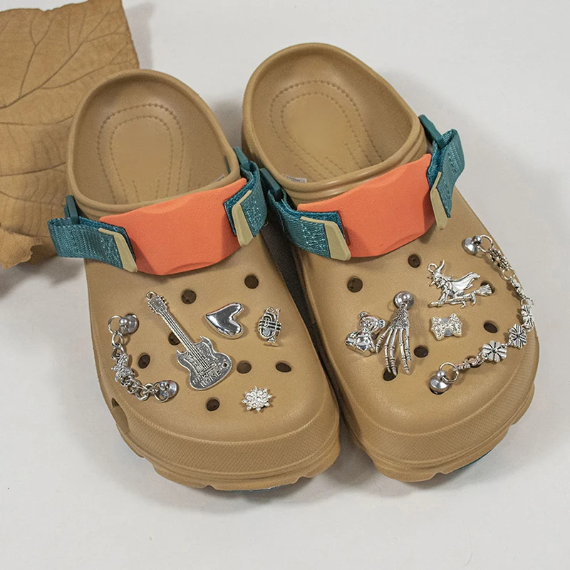 

1Set Shoe Charms Removable Punk Rivets Shoe Flower Shoe Decoration Accessories Children'sFestival Gifts