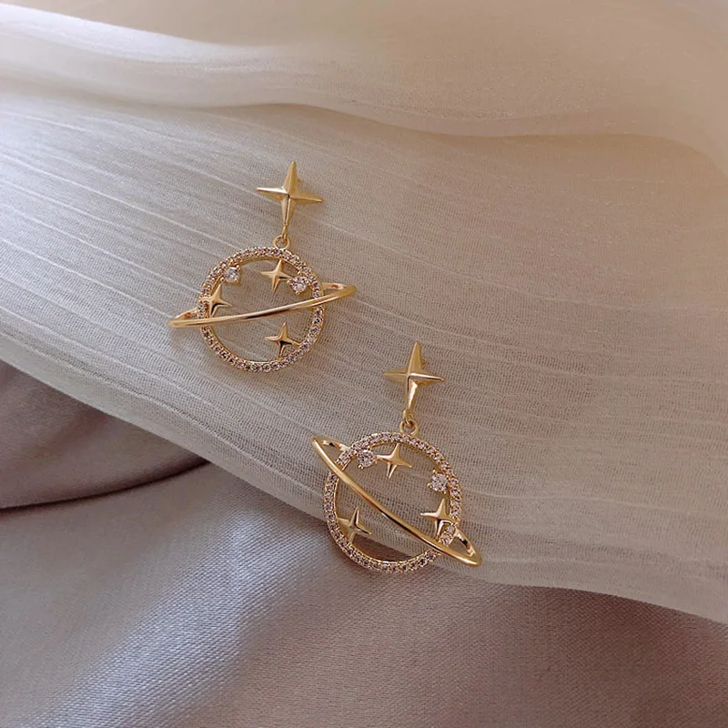 

1pair Exquisite Celestial Outer Space Star Stud Piercing Earrings Micro Paved Crystal Saturn Planet Hanging Earrings for Women