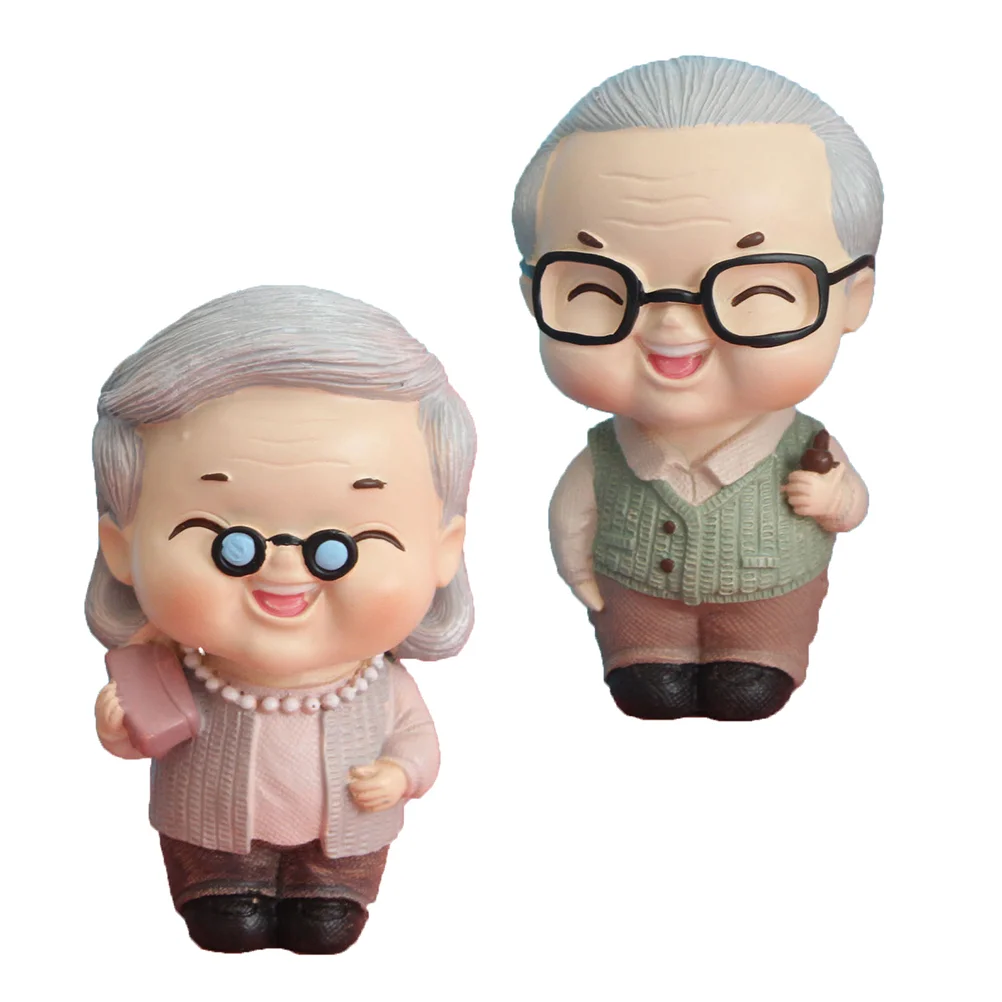 

2Pcs Adorable Birthday Cake Decoration Cartoon Birthday Layout Lovely Crafts