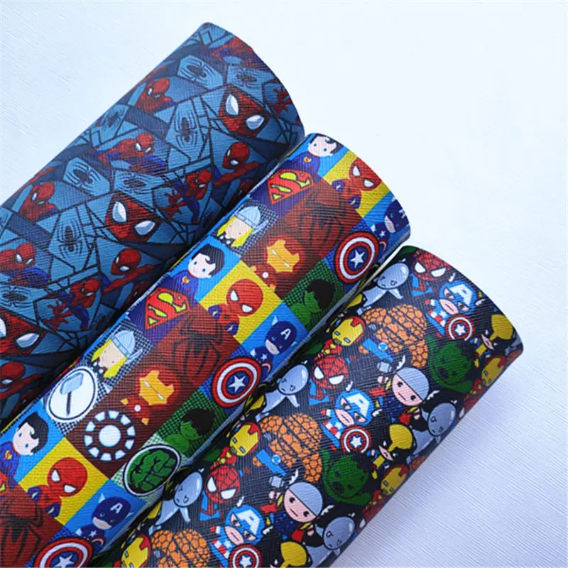 Листы из искусственной кожи с принтом супергероя 20 х33 см 1208