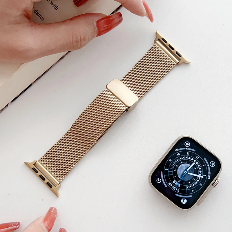 Luxury Magnetic Loop Metal Strap for Apple Watch Ultra Band 49mm 45mm 40mm 41mm 49mm Bracelet for IWatch Series 8 7 6 5 4 3 2 SE