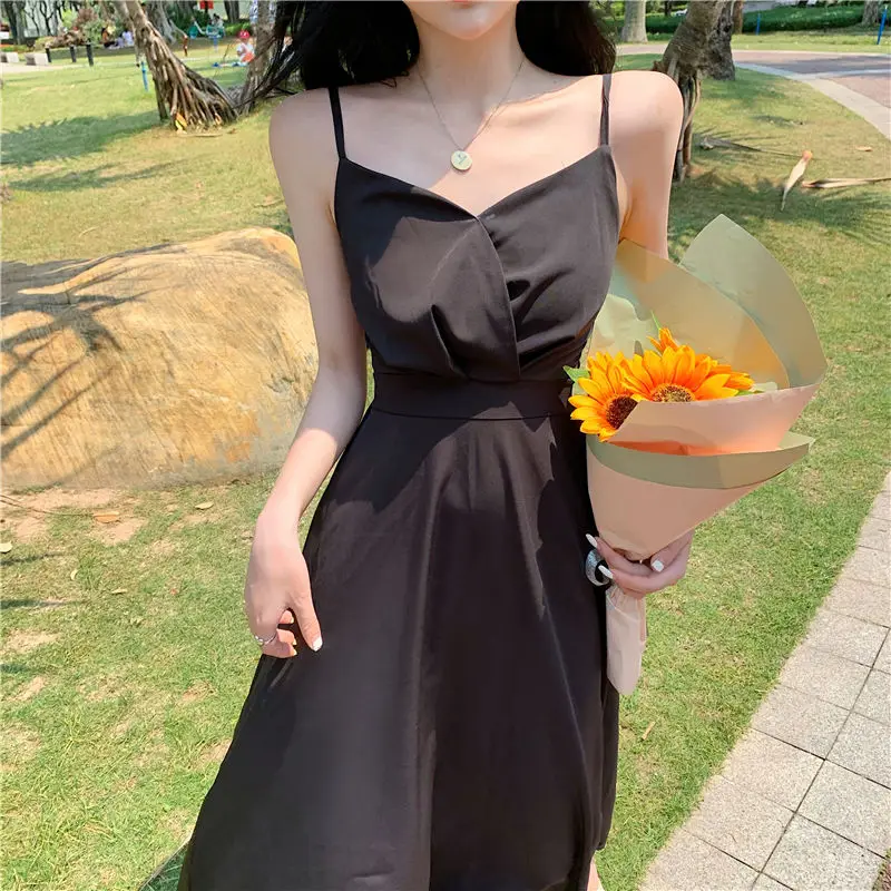 

Vintage Sleeveless Solid Sexy Vestidos Party All-match Harajuku Backless Fashionable Women Summer Spaghetti Strap Red Dresses