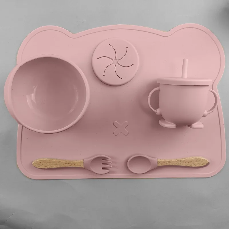 

Customizable Silicone Bear Shaped Placemat Food Grade Heat Resistant Kids Tableware Kids Silicone Bowl Cup Fork Spoon BPA Free