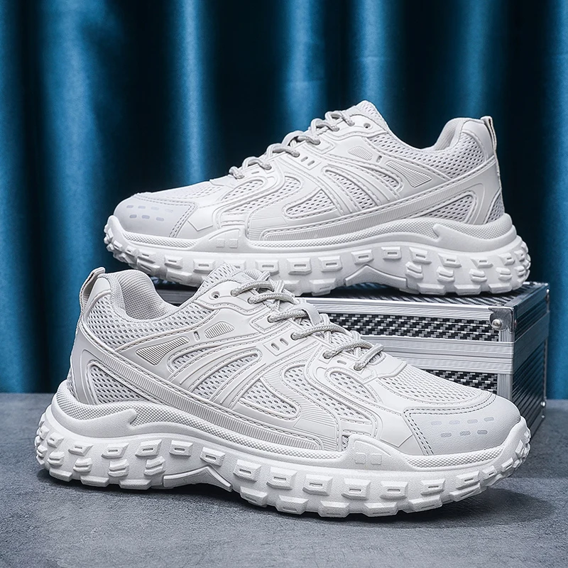 

New Running Shoes Men's Breathable Mesh Sports Shoes Tennis Trainers Soft Bottom Fashion Running Shoes Men's Models