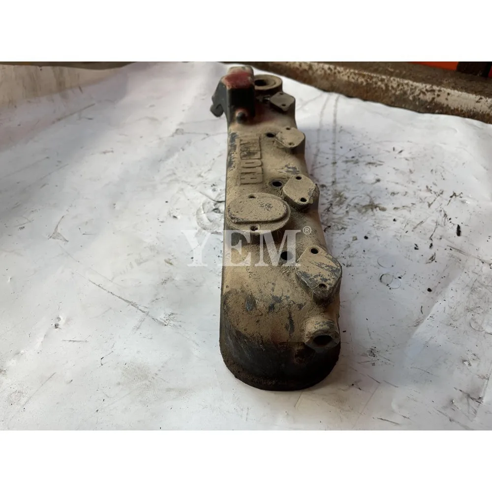 Запчасти для дизельных двигателей Kubota V1405 крышка камеры клапана.