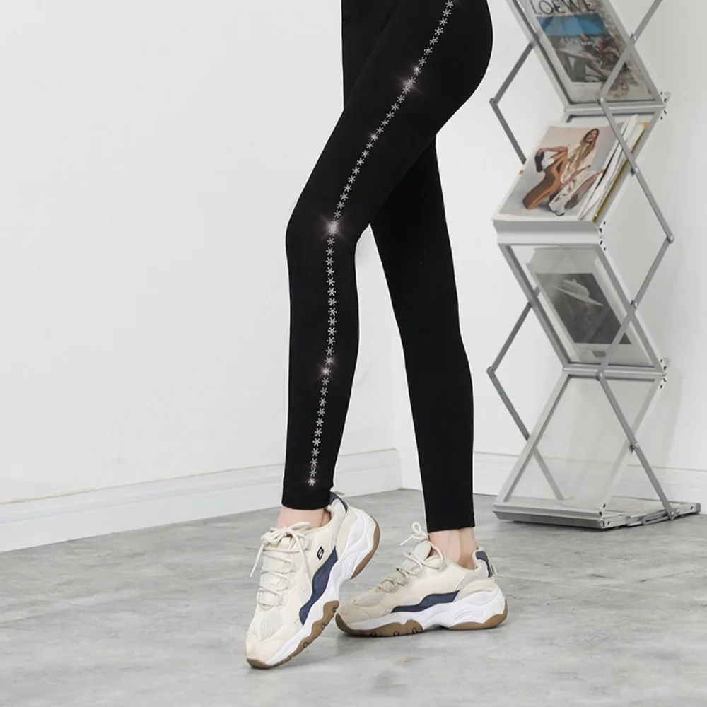 Яркие блестящие леггинсы суперэластичные брюки с высокой талией и бриллиантами