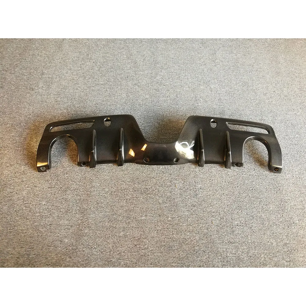 Комплект удлинителей для передней и боковой губ из углеродного волокна комплект