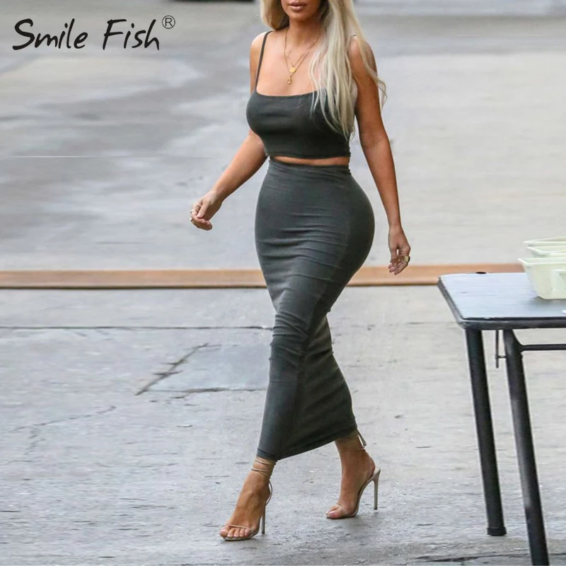 

2 Piece Outfits Sweet Halter Top Mini Skirt Set Lady Pink Clubwear Women Sets Summer Backless 2022 Party Sexy Club Sets M0320