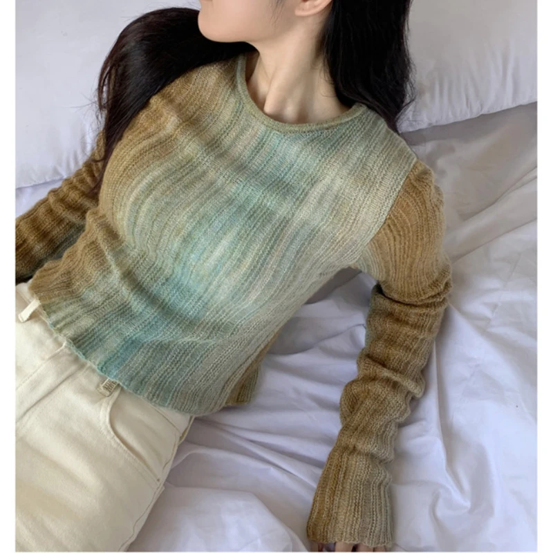 

Women Crew-neck Fashionable Gradient Color Sweater 2023 Autumn Winter New In Knit Top Korean Fashion
