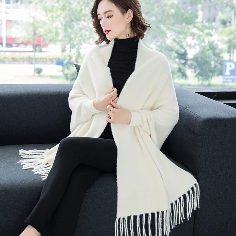 

Factory Outlet Fast Shipping Autumn And Winter With Sleeve Cloak Female Monochrome Imitation Water Mink Velvet